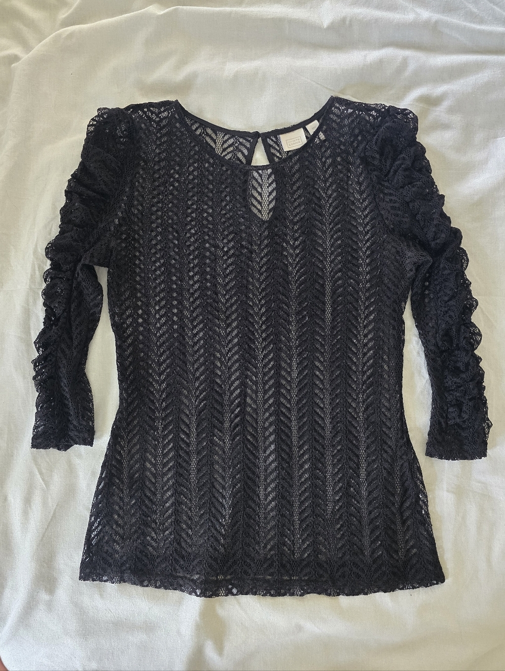 14th & Union Black Lace Long-Sleeve Top with Keyhole